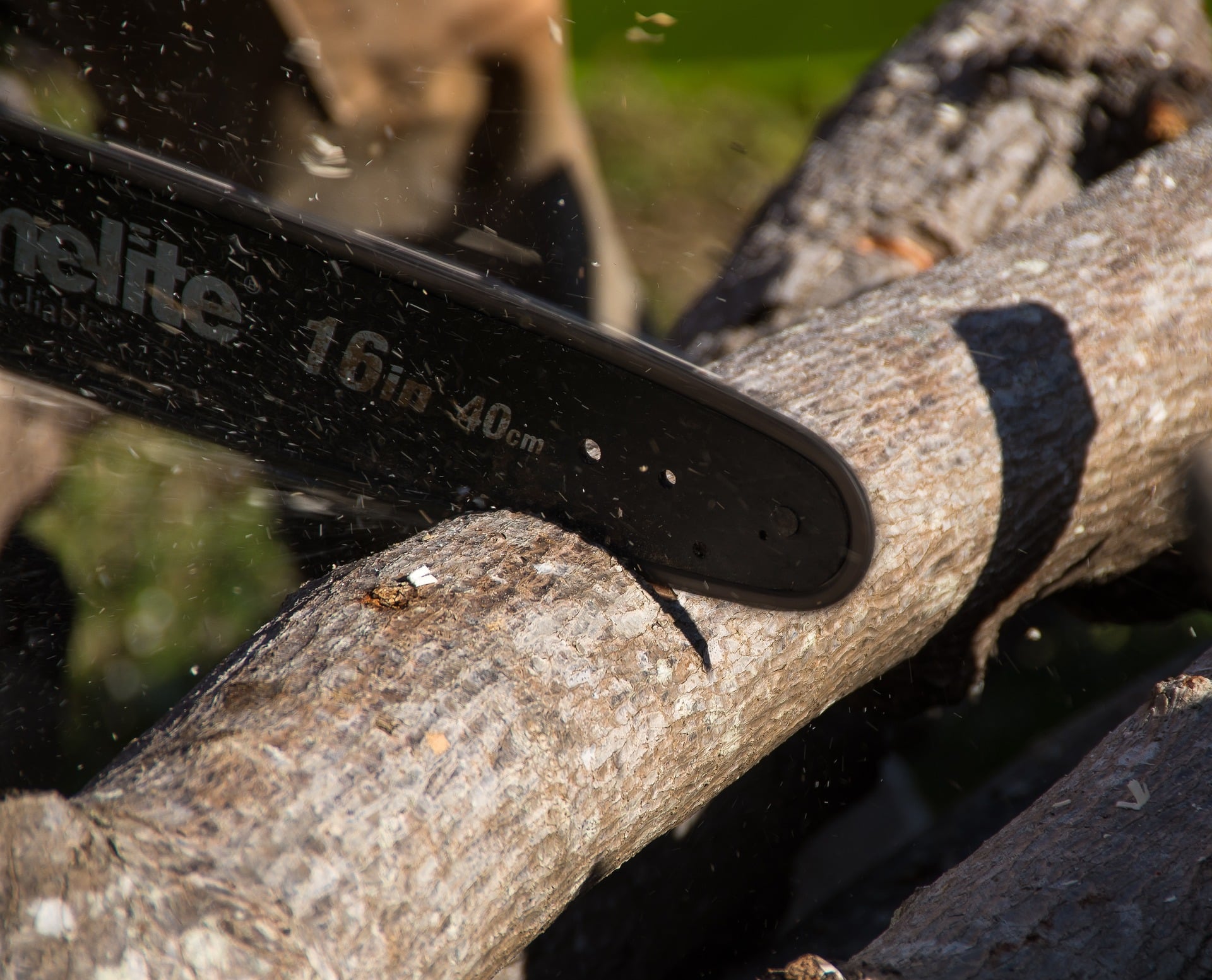 chainsaw-g60dd7fc6b_1920