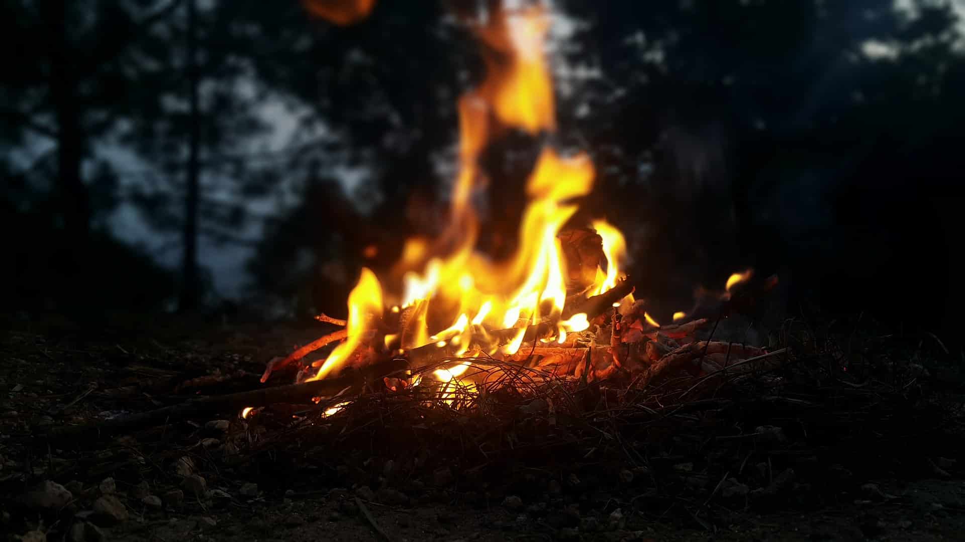 fire-ga49c6c8c4_1920